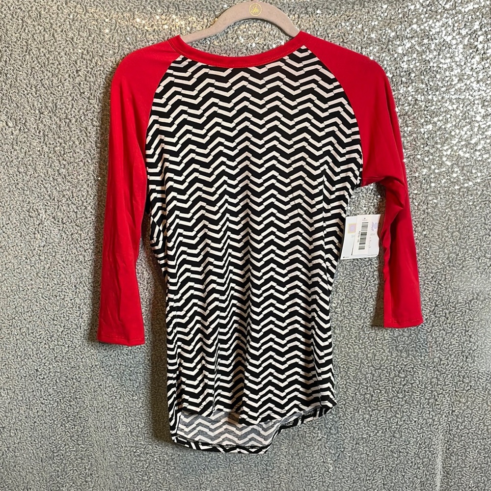 1/3 length sleeve - woman’s top